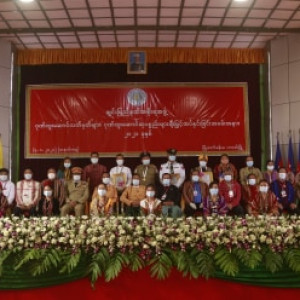 ချင်းပြည်နယ်အစိုးရအဖွဲ့မှ ပထမဆုံးအကြိမ်အဖြစ် ချီးမြှင့်သည့် ဂုဏ်ထူးဆောင်လက်မှတ်များနှင့် ဂုဏ်ထူးဆောင်ဆုပစ္စည်းများ ချီးမြှင့်အပ်နှင်းပွဲအခမ်းအနားကျင်းပ