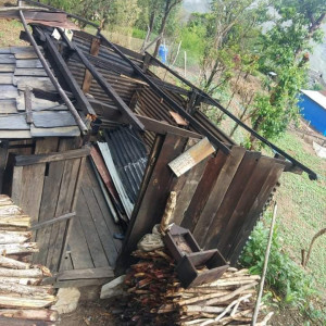 တီးတိန်မြို့နယ်၌ လေပြင်းတိုက်ခတ်မှု ကြောင့် လူနေအိမ်တစ်လုံး ပျက်စီး